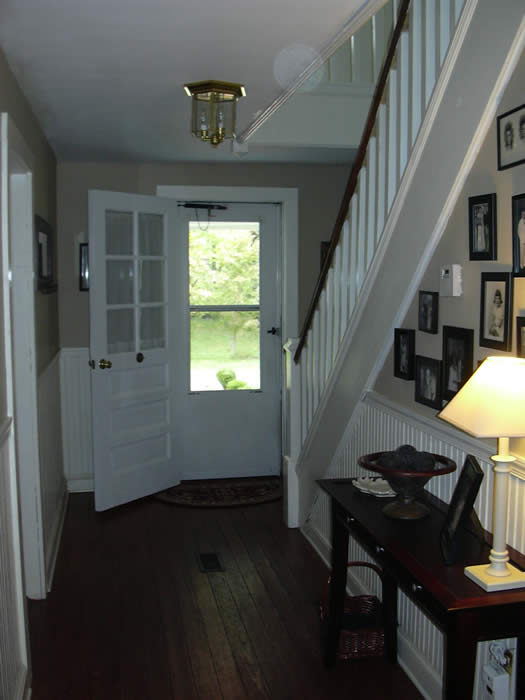Apple Blossom, Sperryville, Rappahannock County, VA Front Hall